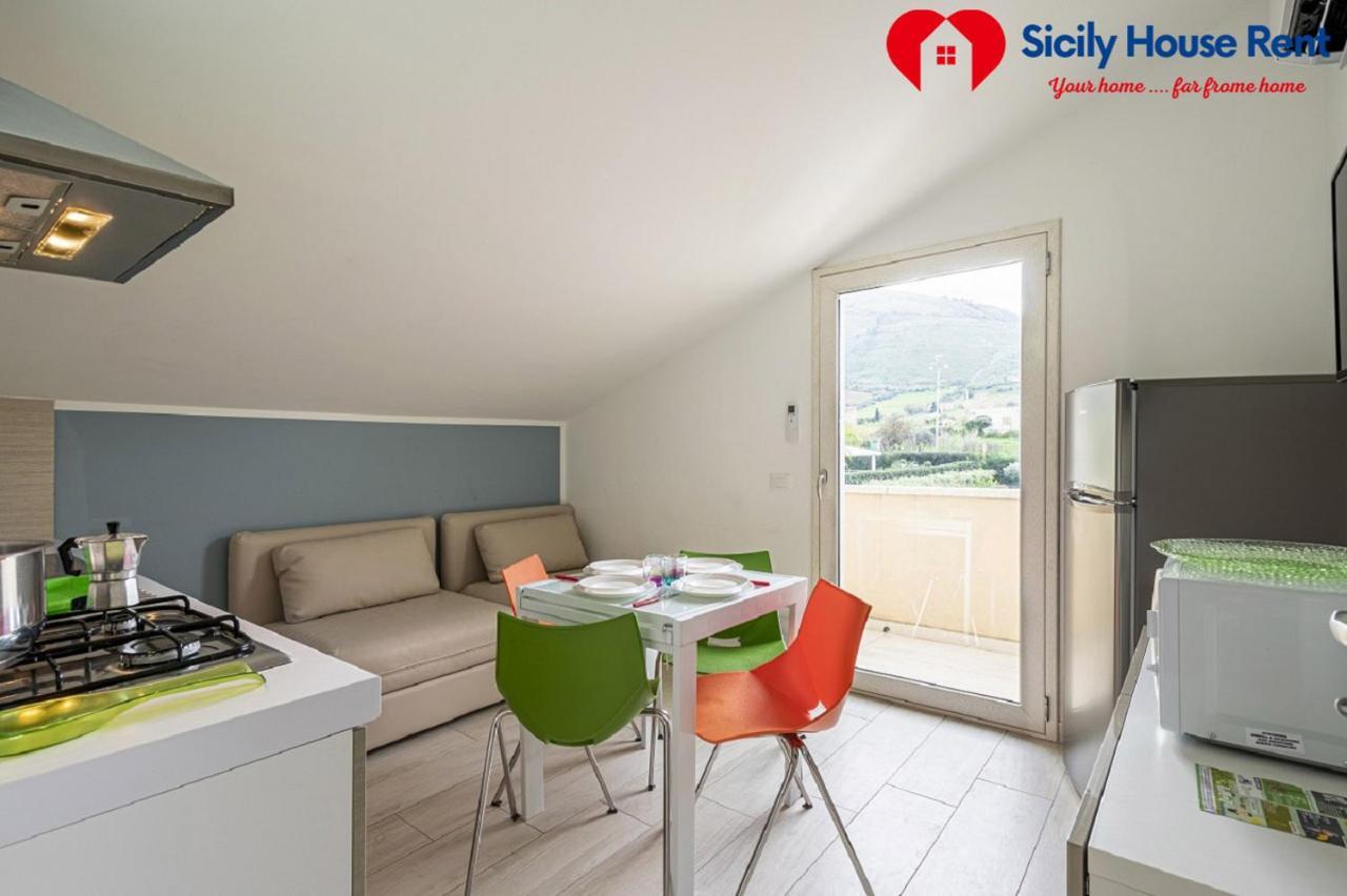 Borgo Aranci - Appartamento In Villa Garofalo - 15B Castellammare del Golfo Exteriör bild